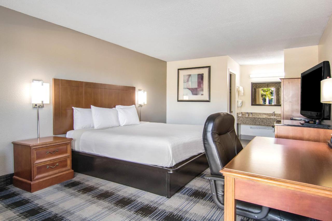 Americas Best Value Inn Perry Exterior foto